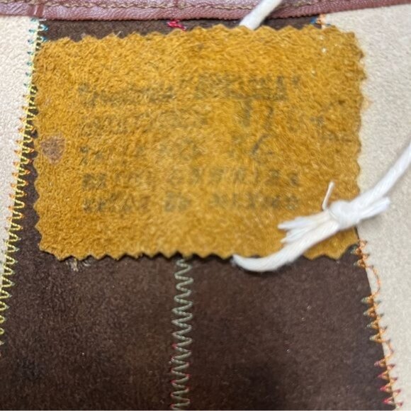 Handmade Vintage Geometric Vest With Toggles & Chain Closure - Picture 6 of 8